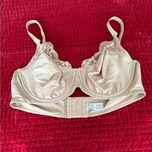 WACOAL 40C 855257 Nude  lightweight Bra NWT sexy lace underwire impression NWOT